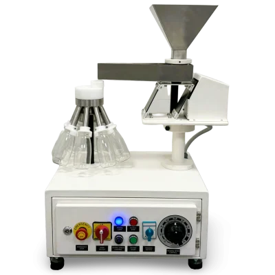 Paslanmaz çelik huni, titreşimli besleyici ve 8 x 250 ml çıkarılabilir cam şişe ile temsili numune alma için döner numune ayırıcı.