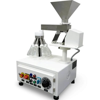 8 x 250 ml cam şişe ve ayarlanabilir titreşimli besleme sistemi ile donatılmış, kontrol panelli döner numune bölücü.