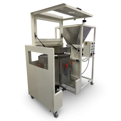 İç bölme sistemini gösteren kapak açık laboratuvar tipi döner numune bölücü